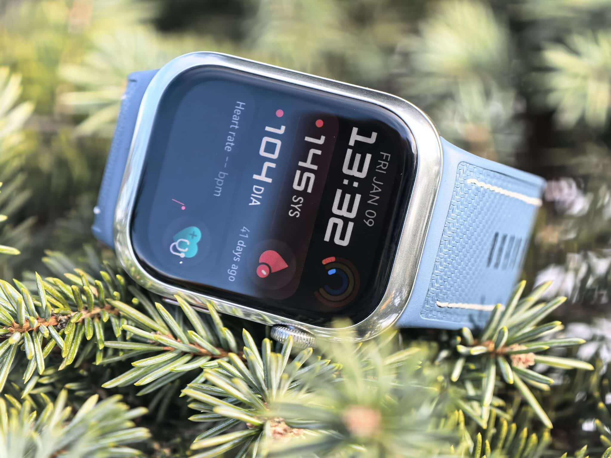 Huawei Watch D2 и истината за смартчасовниците с кръвно налягане
