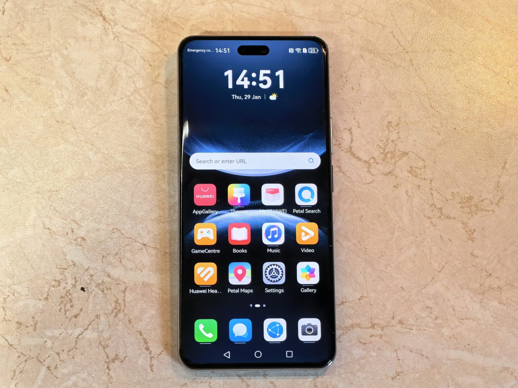 Huawei nova 14 Pro – когато средният клас започне да прилича на флагман