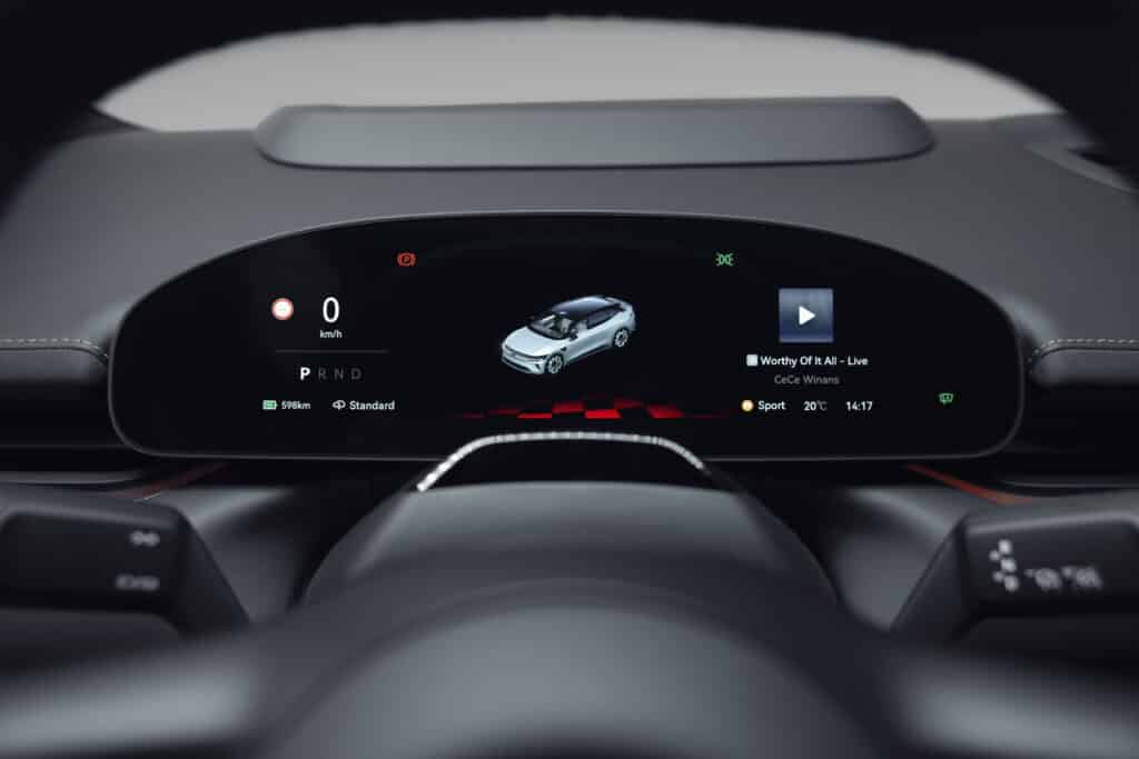 Zeekr хвърля ръкавицата на Европа: новият Zeekr 7GT ускорява до 100 км/ч за 3,3 сек и зарежда за минути