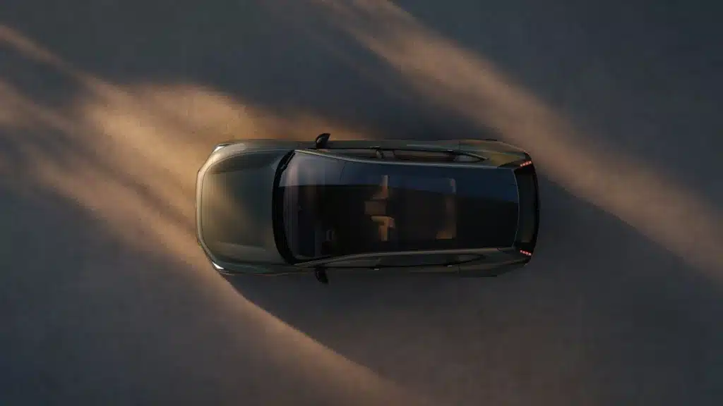 Новото Volvo EX60: Електрически SUV с пробег до 810 км, Google Gemini и офроуд версия Cross Country