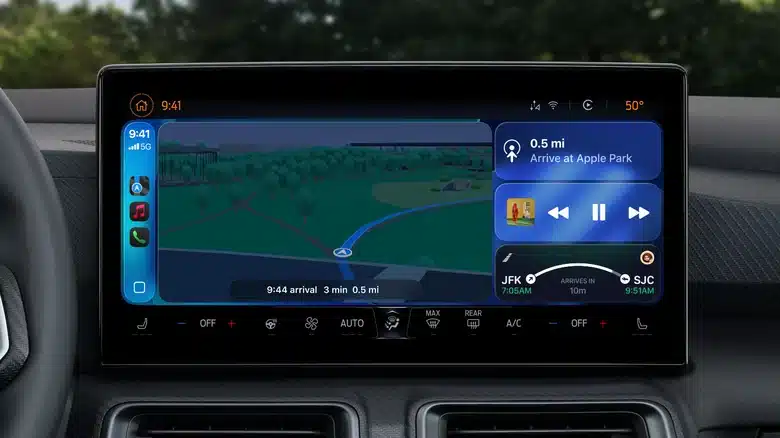 Apple освежи Apple CarPlay: какво ново получават шофьорите с iOS 26