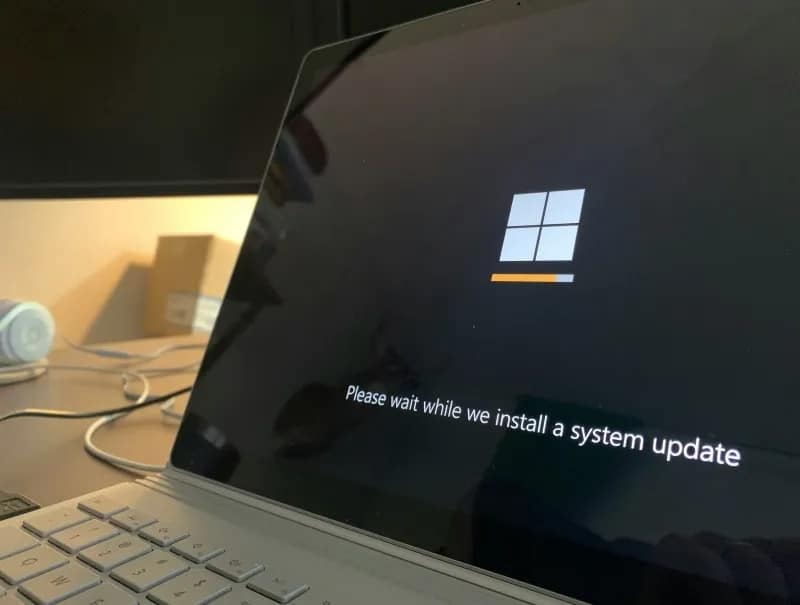 Windows 11 бързо губи доверието на потребителите – много от тях вече се върнаха към Windows 10