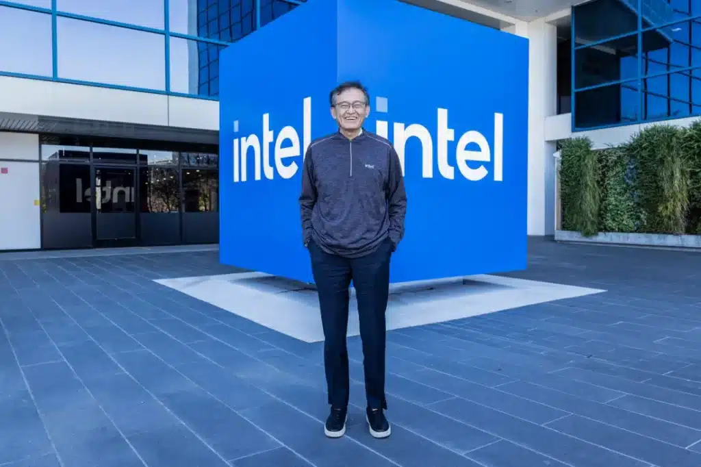 Intel привлeче нов главен архитект за графичните чипове и АI ускорителите