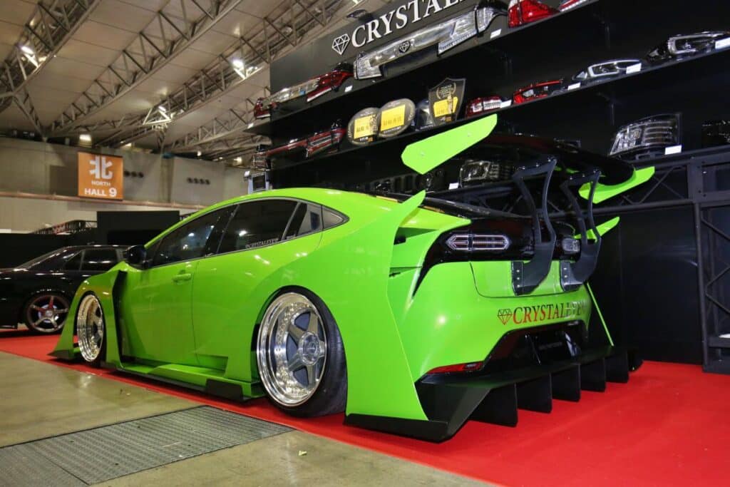 Стилът Bosozoku превръща Toyota Prius в шоу-кар