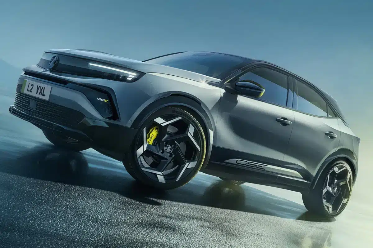 Stellantis възражда хотхеча на Opel в съвсем различна форма