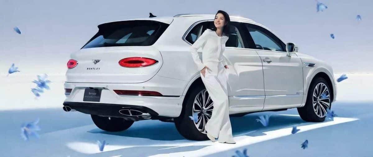 Bentley създаде ексклузивния и най-женствен Bentayga
