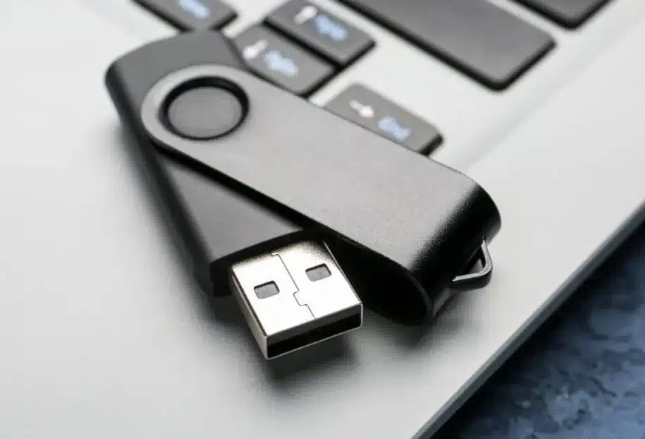 USB-флашките се превръщат в нещо от миналото: защо през 2026 г ще станат почти ненужни