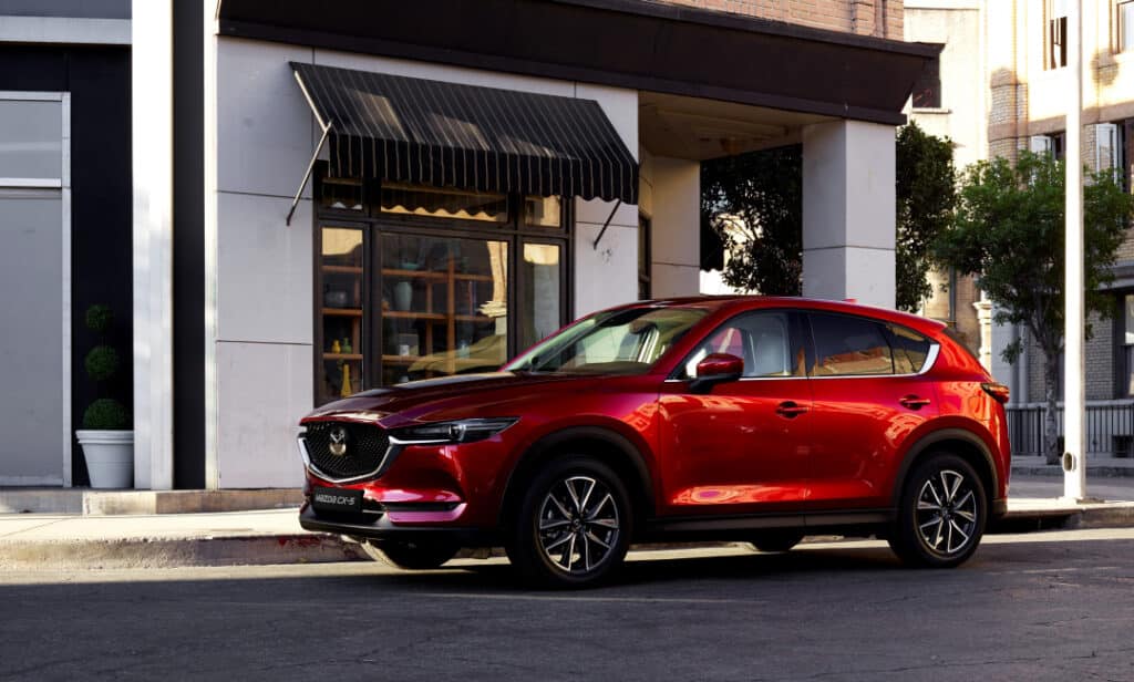 Mazda промени CX-5 поради тарифен натиск и желание за поддържане на достъпност