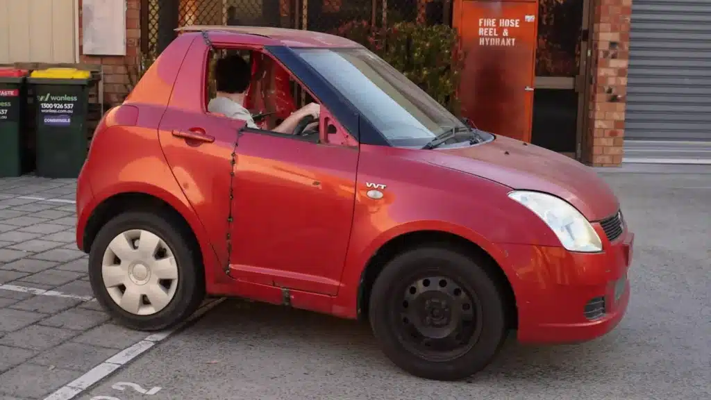 Suzuki се превръща в абсурдно „Уютно купе“ за възрастни, базирано на Swift