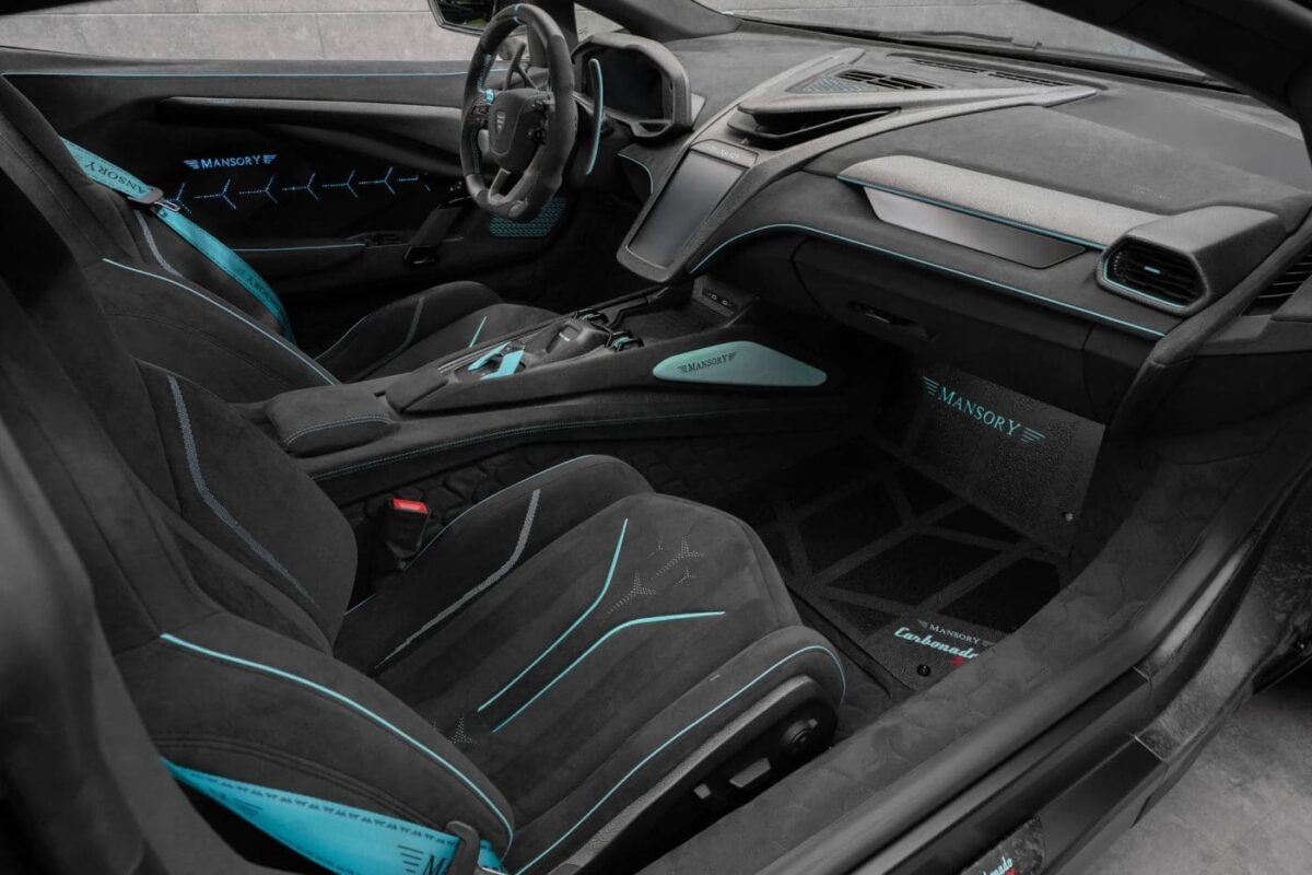 Mansory трансформира Lamborghini Revuelto в карбоновия звяр Carbonado X