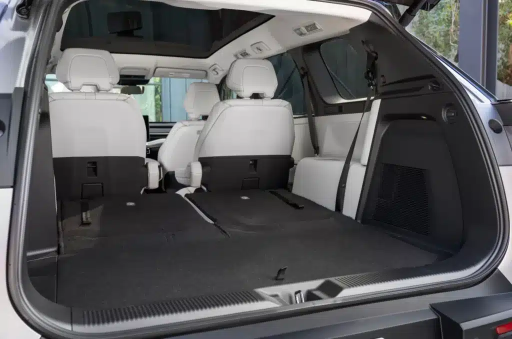 Toyota Highlander 2027: Електромобил с пробег до 515 километра
