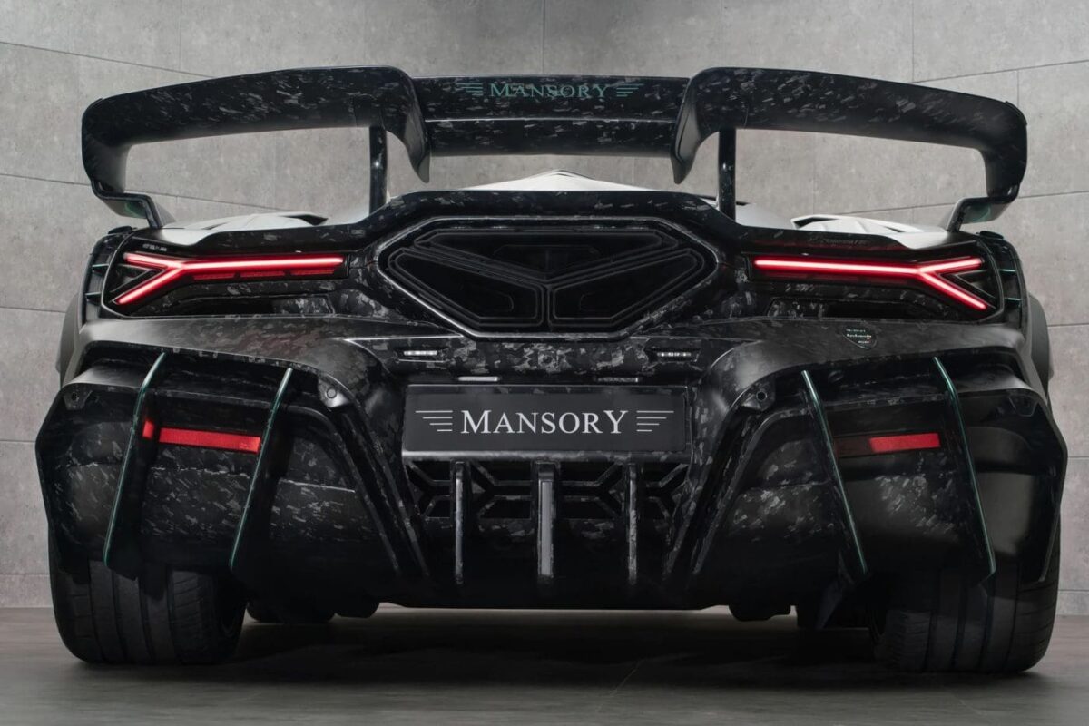 Mansory трансформира Lamborghini Revuelto в карбоновия звяр Carbonado X