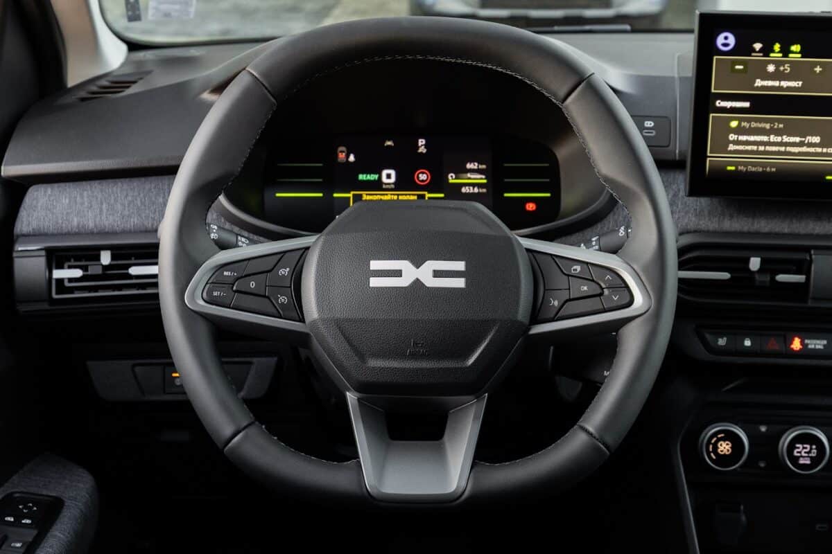 Обновеният Dacia Jogger Hybrid 155: повече ефективност, повече технологии и още по-логичен избор за семейството