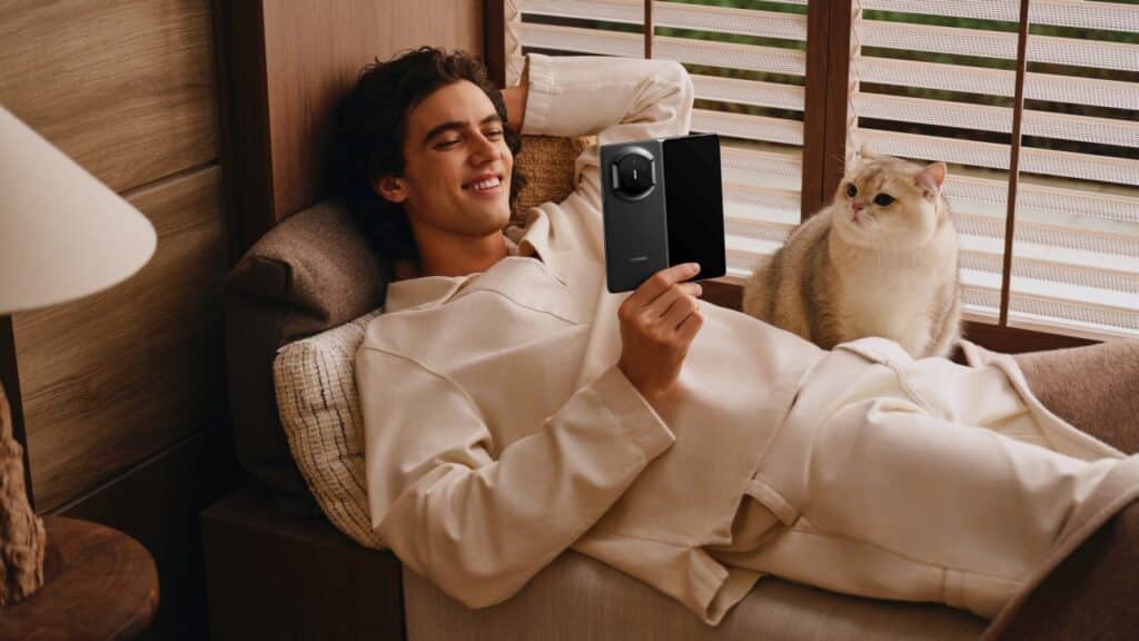 HUAWEI Mate X7: сгъваемият смартфон, който обединява флагманска камера, висока производителност и издръжливост от друг клас