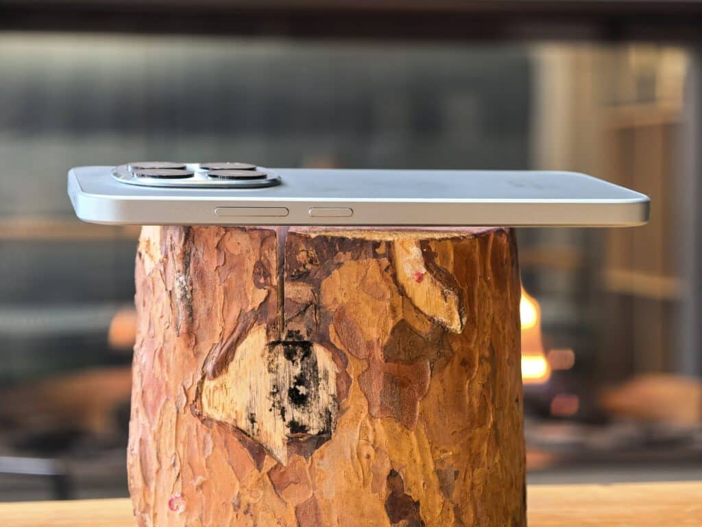 Два дни без зарядно? Redmi Note 15 Pro 5G ме накара да забравя къде ми е кабелът