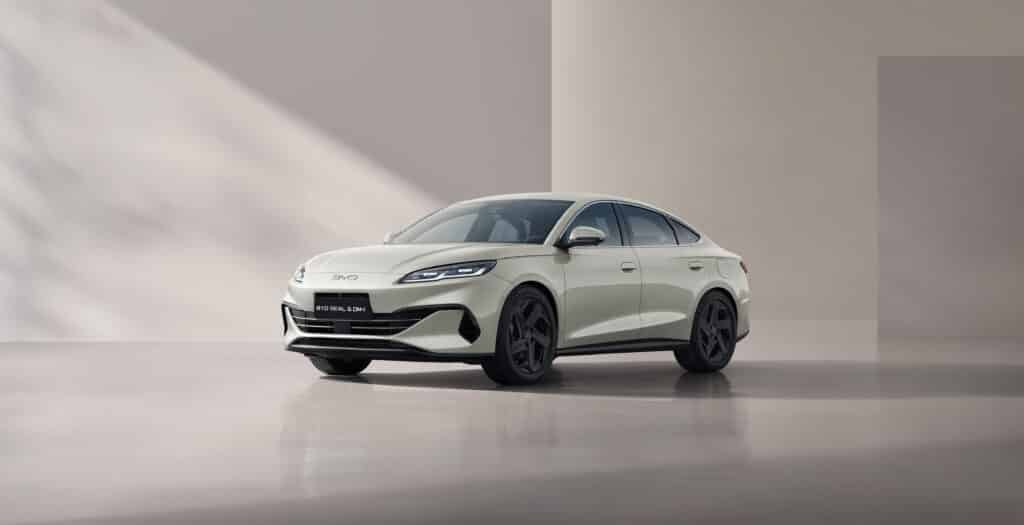 BYD открива първия си официален шоурум в България до края на март – в София