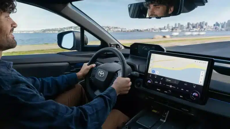 Toyota обмисля да отнеме на водачите възможността да изключват системите за безопасност – ще последва ли индустрията примера?