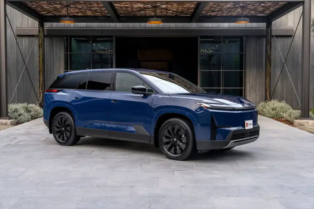 Toyota Highlander 2027: Електромобил с пробег до 515 километра