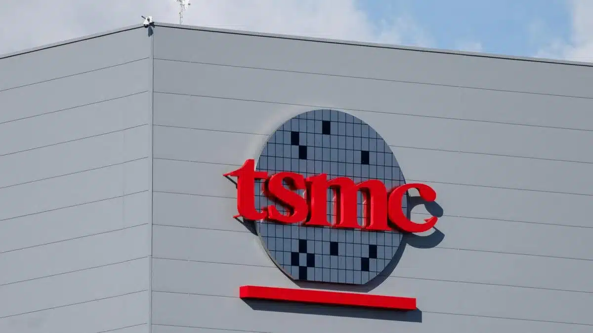 Шпионаж за милиарди: Бивш служител на TSMC е заплашен от 20 години затвор за кражба на 2nm технологии