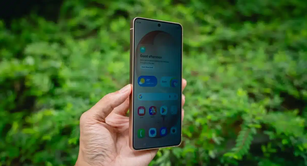 Samsung Galaxy S26 Ultra става още по-интуитивен: Нова функция за „поверителност с един жест“