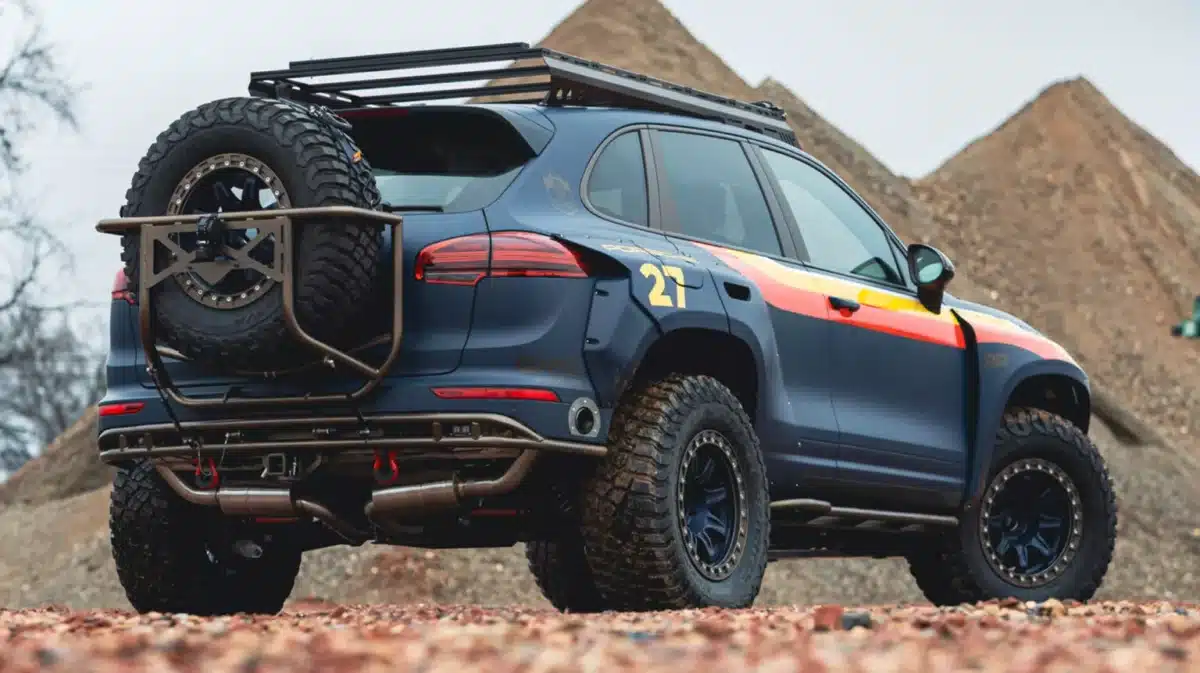 Porsche Cayenne се превръща в офроуд чудовище