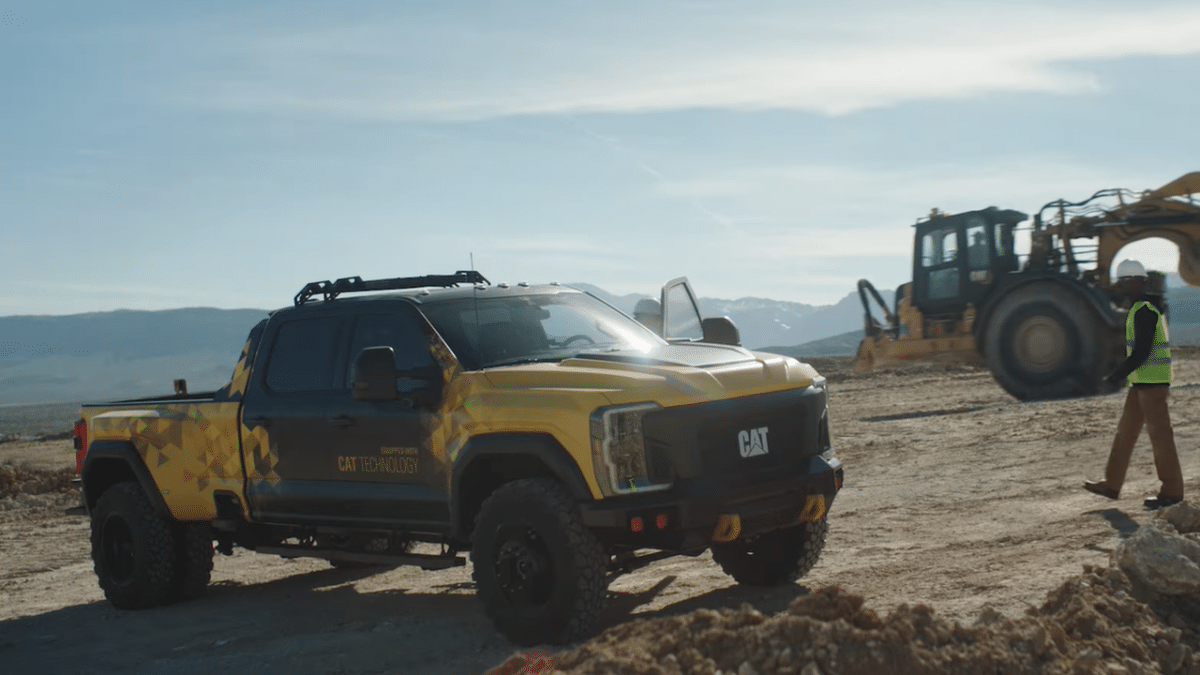 Caterpillar показа собствен пикап и изненада дори феновете на тежката техника