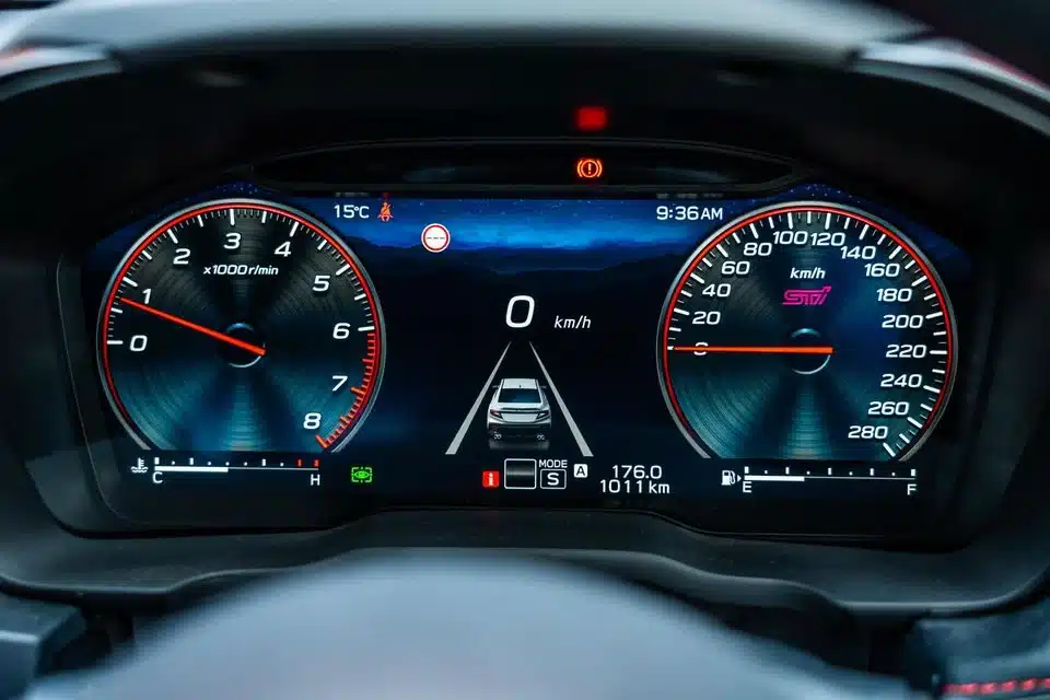 Новият Subaru WRX Club Spec Evo връща рали духа с механика и огромно крило