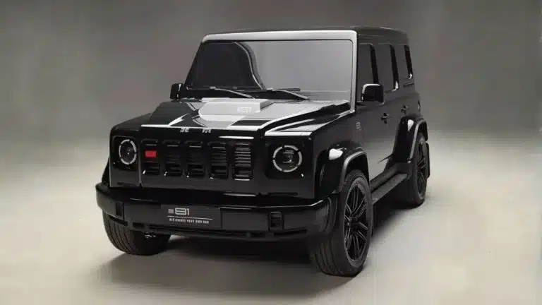Китай създаде SUV, който прилича на смесица от Jeep и AMG