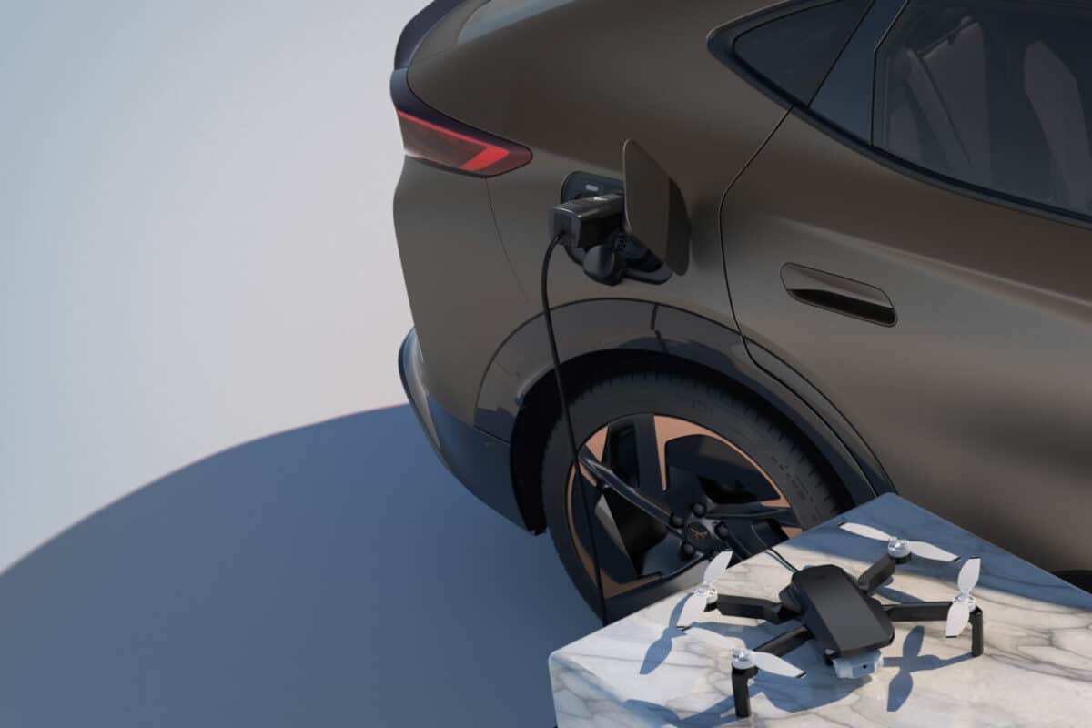 Cupra обнови Tavascan и направи електрическия кросоувър по-достъпен и технологично напреднал