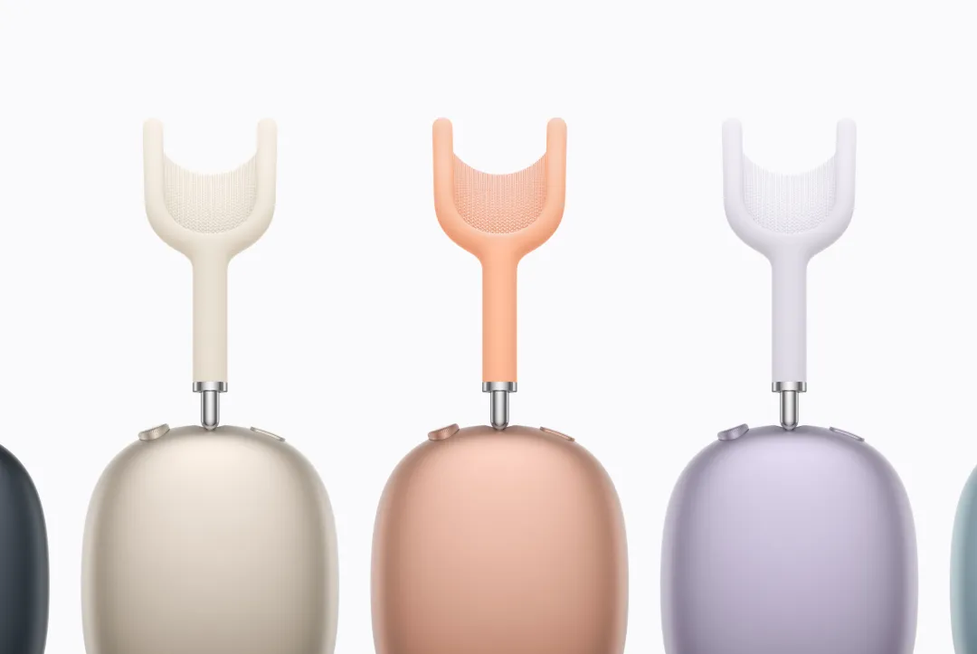 Apple представи слушалките AirPods Max 2 с подобрен звук, по-ефективно шумопотискане и превод в реално време за 9