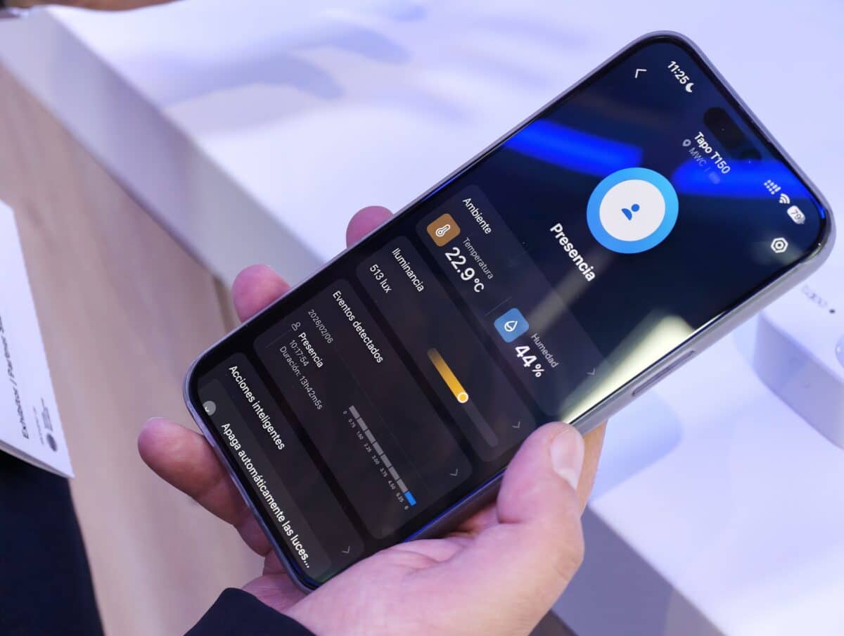 Соларни камери, 5G рутери и XGS-PON: какво показа TP-Link на MWC 2026