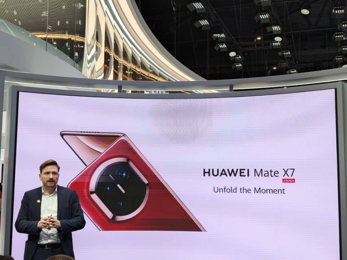 Huawei на MWC 2026: компанията показа бъдеще със сгъваеми екрани, умни устройства и амбиция отвъд смартфона