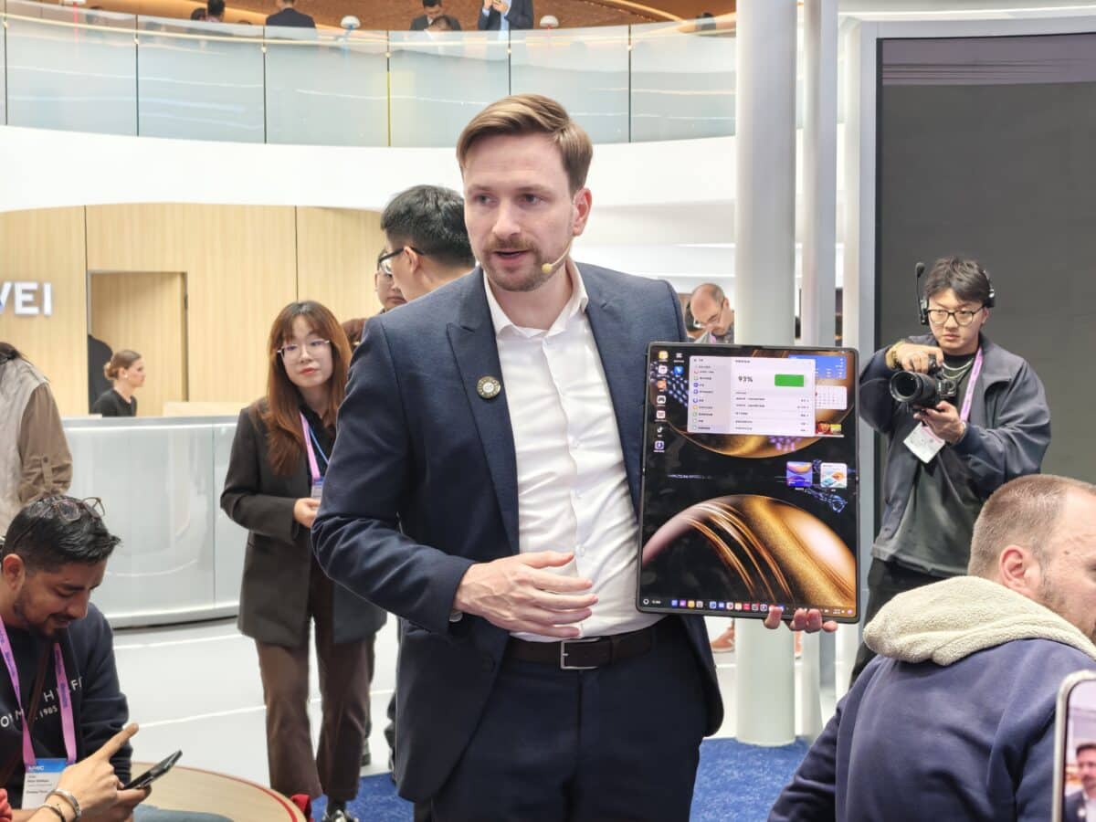 Huawei на MWC 2026: компанията показа бъдеще със сгъваеми екрани, умни устройства и амбиция отвъд смартфона