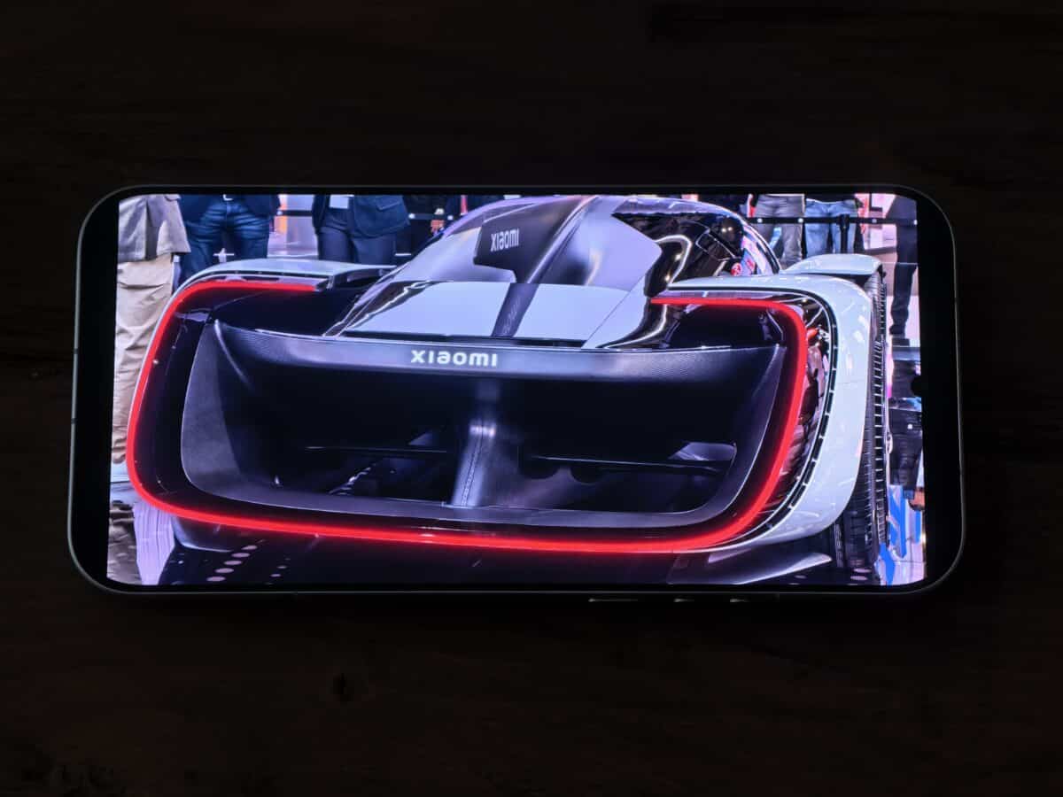 Xiaomi 17 Ultra: смартфонът, който кара професионалните фотоапарати да се притесняват
