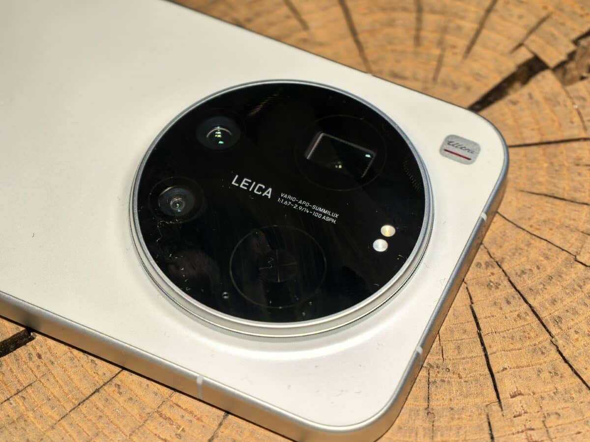 Xiaomi 17 Ultra: смартфонът, който кара професионалните фотоапарати да се притесняват