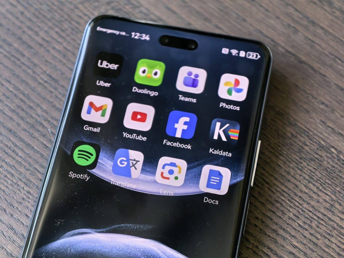 Забравете митовете: Новите Huawei телефони работят с любимите ви приложения без никакви компромиси