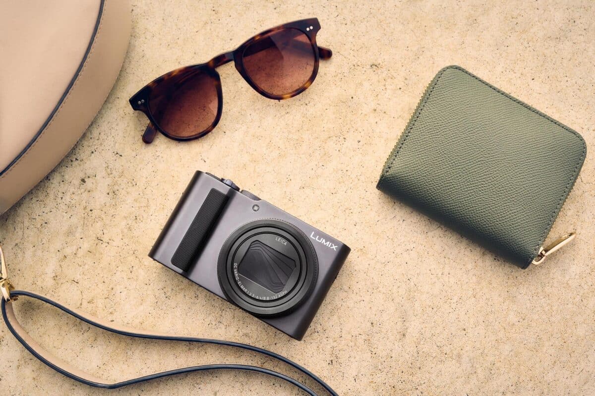 Panasonic представи LUMIX TZ300 – компактен фотоапарат с 1-инчов сензор и 15x оптично увеличение