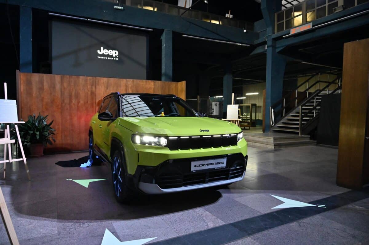 Jeep Compass навлиза в нова ера: електрификация, нова платформа и повече технологии – без компромис с легендарния характер