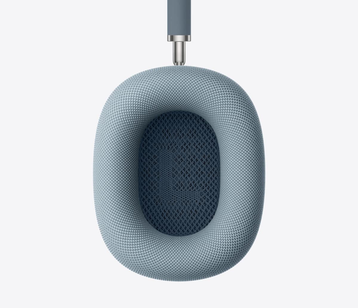 Apple представи слушалките AirPods Max 2 с подобрен звук, по-ефективно шумопотискане и превод в реално време за 9