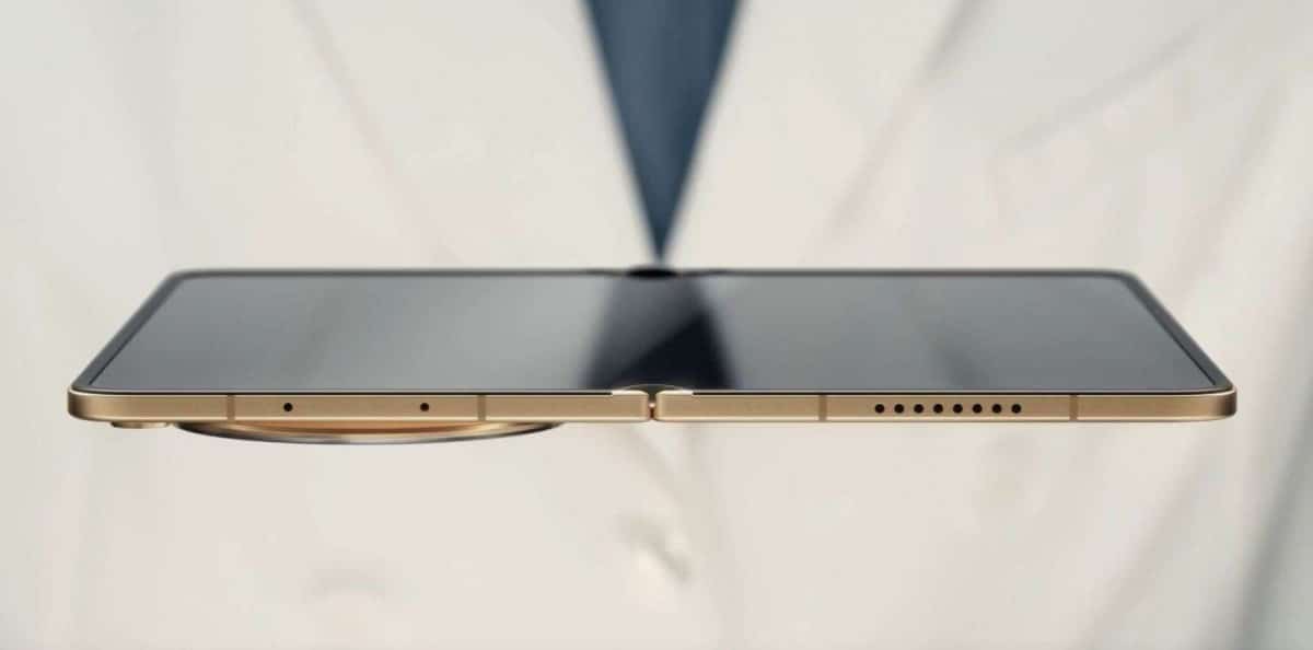 OPPO представи флагманския сгъваем смартфон Find N6 с „незабележима“ гънка на екрана, 200MP камера и 6000 mAh батерия