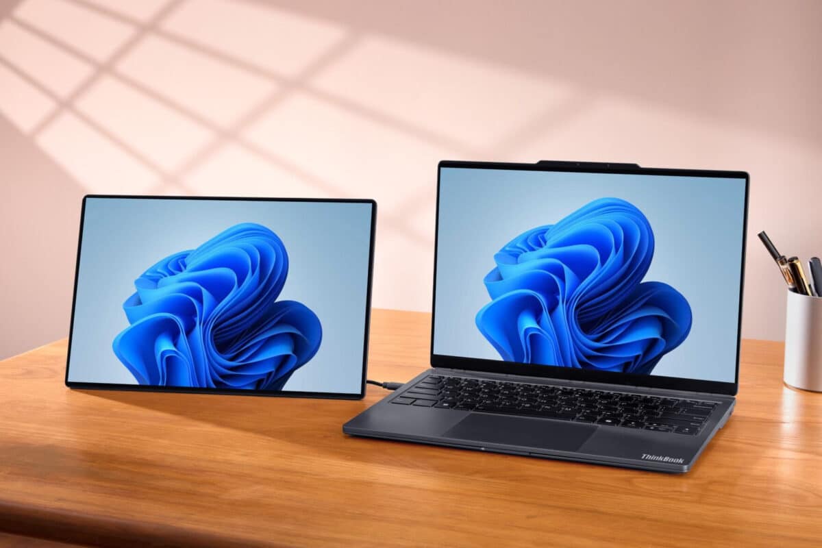 Lenovo представи концептуалния модулен лаптоп ThinkBook Modular AI PC с два екрана и подвижна клавиатура