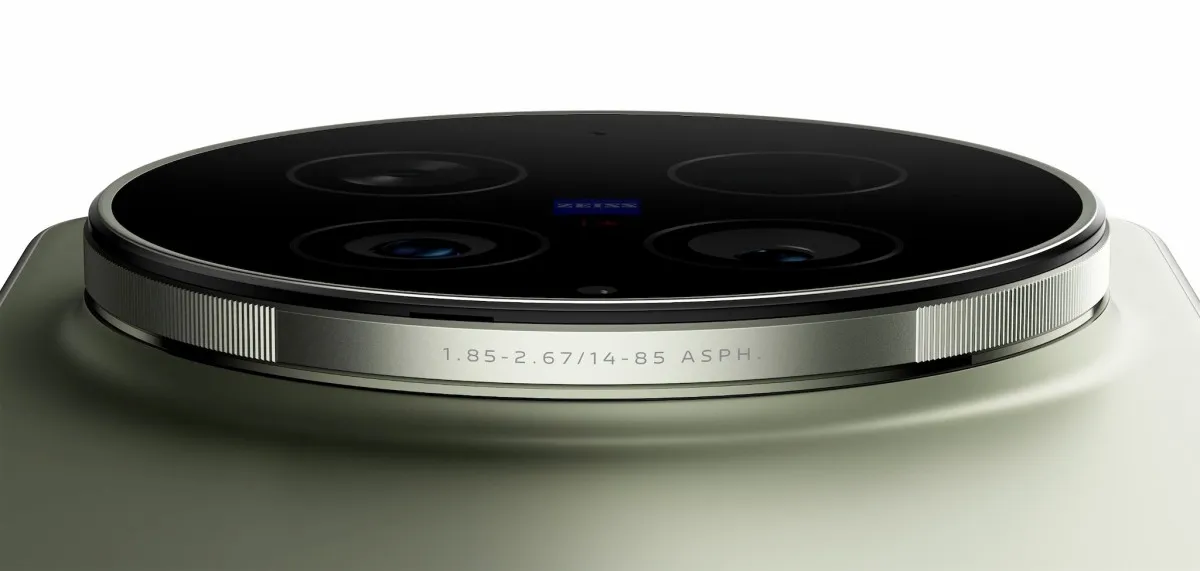 Флагманският камерафон Vivo X300 Ultra дебютира с две 200MP камери и сменяема оптика на цена от близо €900