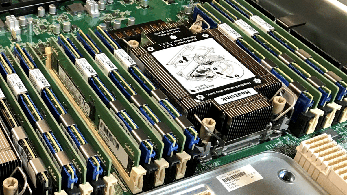 Процесорите поскъпват до 15%: Intel и AMD готвят нов удар по цените на PC компонентите