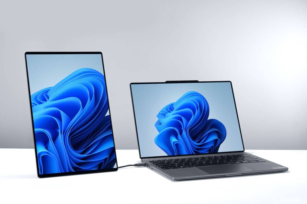 Lenovo представи концептуалния модулен лаптоп ThinkBook Modular AI PC с два екрана и подвижна клавиатура