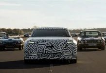 В желанието си да се конкурира с Bentley, Jaguar променя интериора