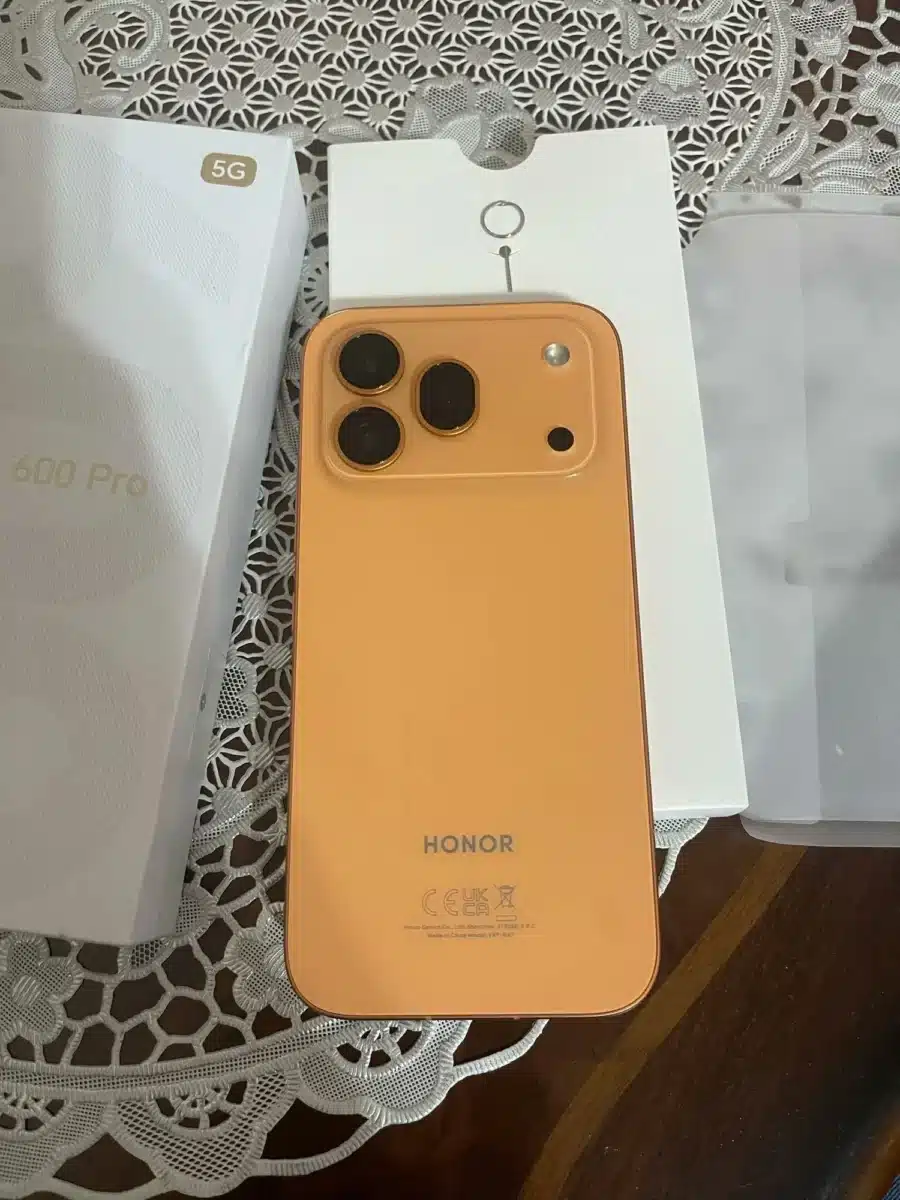 Honor 600 Pro се появи в реални снимки: Дизайнът на новия флагман залага на лукс и гигантски камери