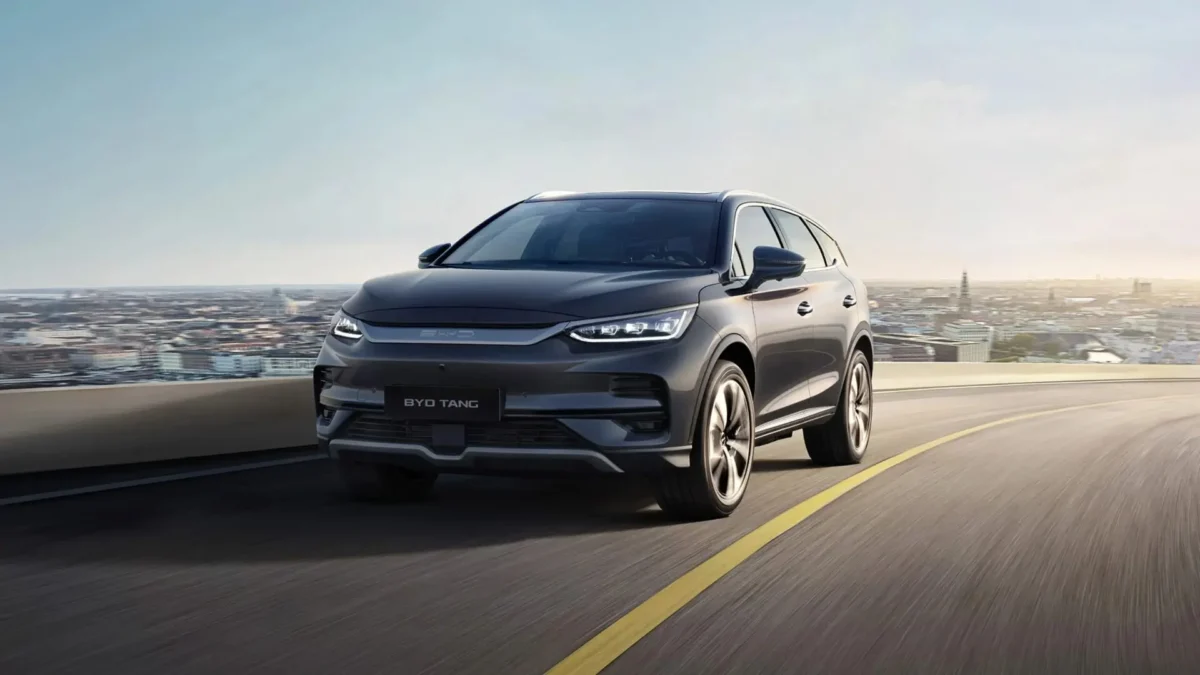 Електромобилът Great Tang на BYD: пробег до 950 км и свръхбързо зареждане