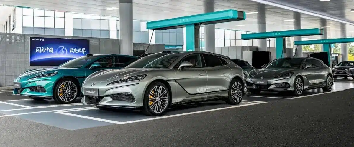BYD въвежда свръхбързо зареждане за 5 минути за масовия пазар на електрически автомобили