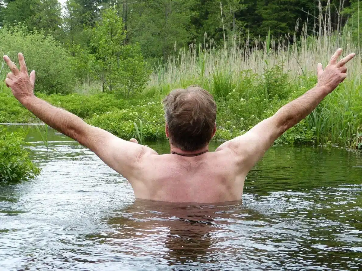 Знаете ли, че женската имунна система е по-податлива на промени, свързани с възрастта, отколкото мъжката