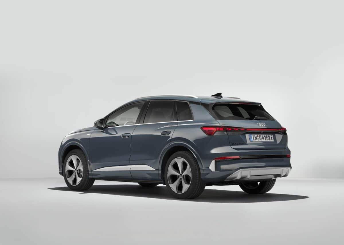 Audi обнови Q4 e-tron, който може да се зарежда за 27 минути